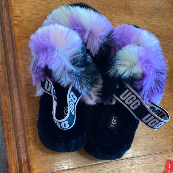UGG Oh Yeah Fluffy Slippers with Purple and Black Real Fur - Picture 1 of 1